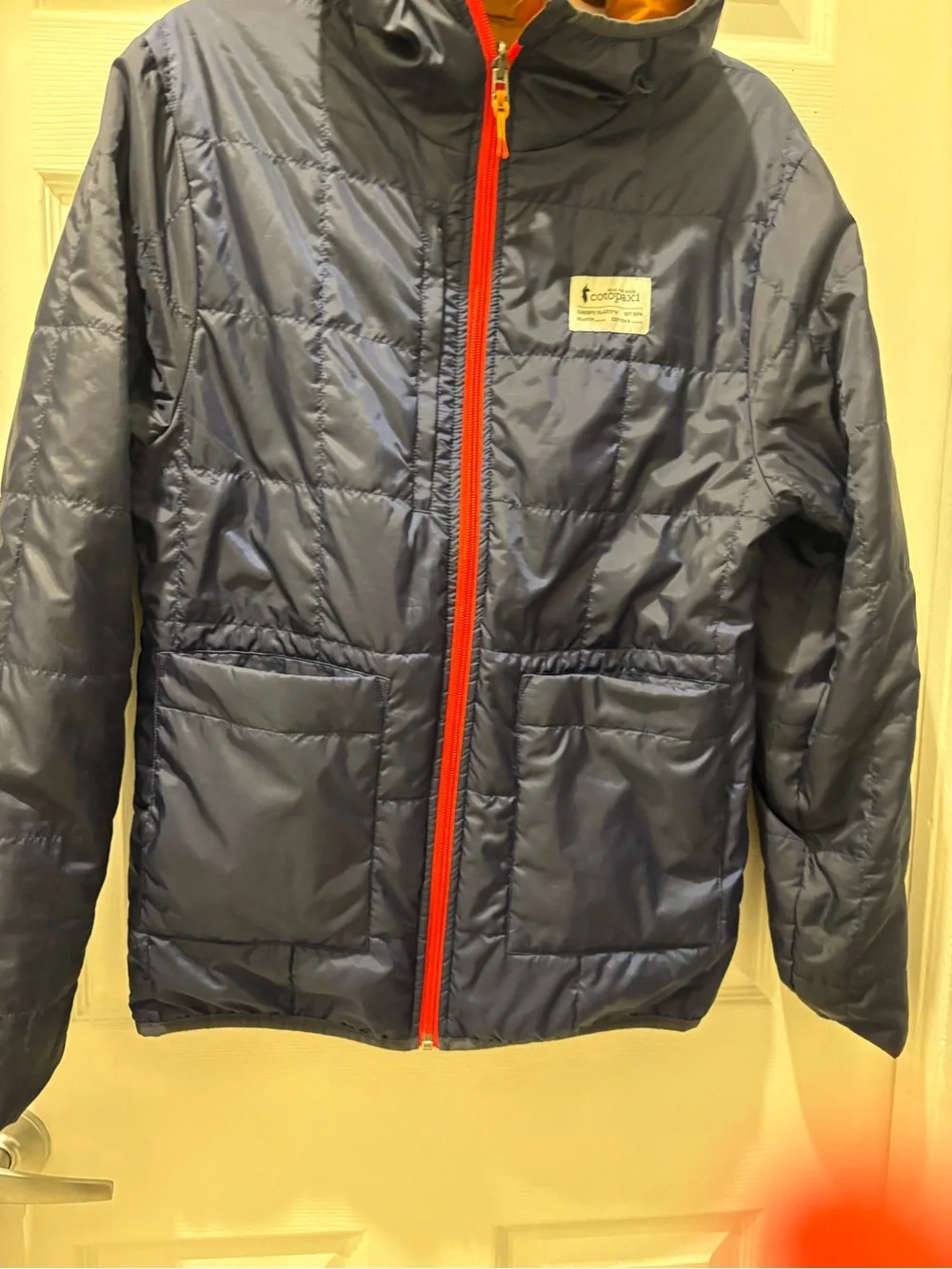 Cotopaxi Reversible Insulated Hooded Jacket Men’s Small Colorblock Navy Puf coat